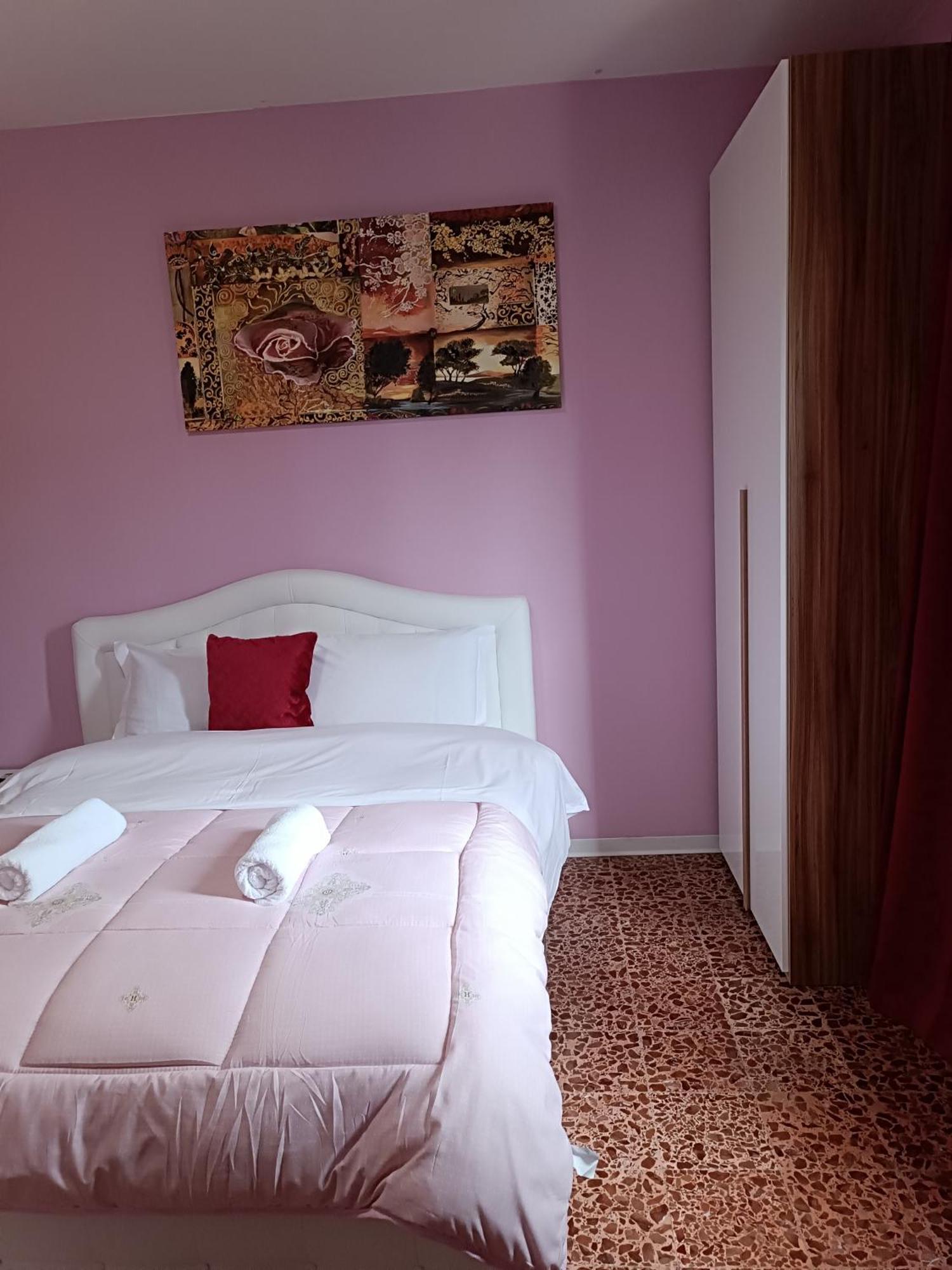 Locazione Turistica 2 Bed & Breakfast Tessera Exterior foto
